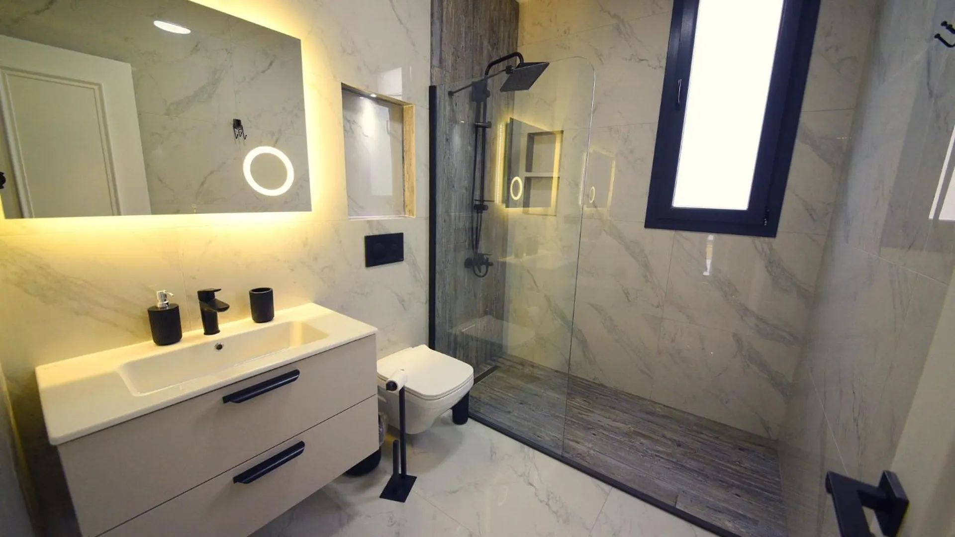 Villa Twin House 페티예